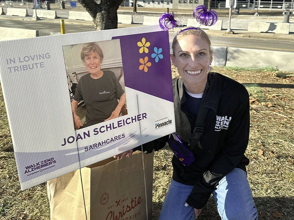 Event Alz Walk Sarah Sign